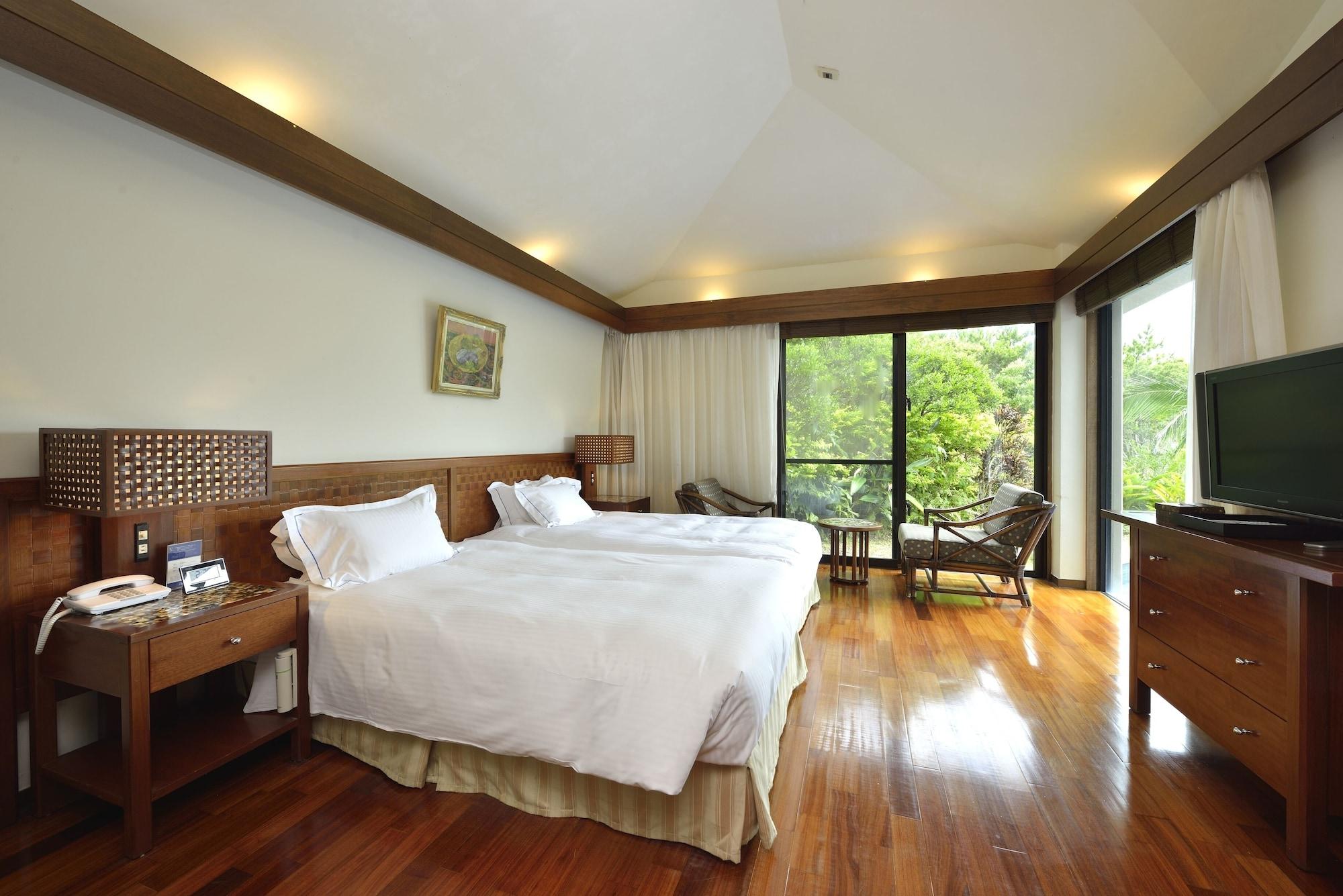 Kanehide Kise Country Club Nago Eksteriør bilde